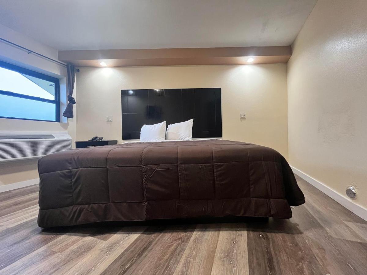 Circle Motor Lodge South Amboy Buitenkant foto